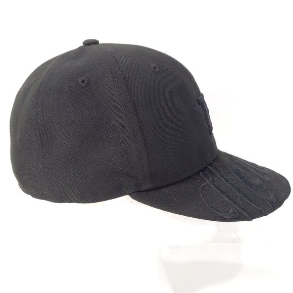 New Era 59Fifty Cap Big Stitch Houston Astros Black on Black Sz 7 Adult 55.8cm - Picture 3 of 10